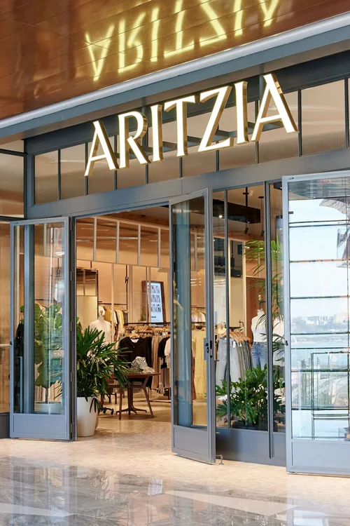 Brands and Stores Like Aritzia to Shop for Similar Quality Women's Clothing