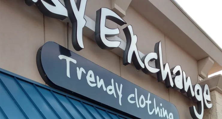 Daisy Exchange Stores to Buy Gently Used Name Brand Clothing, Footwear, and Designer Fashion Accessories