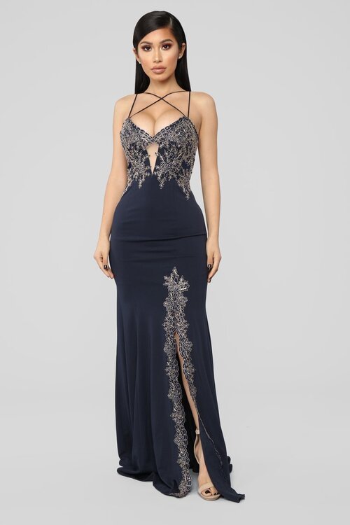 Issa celebration embroidered gown hotsell