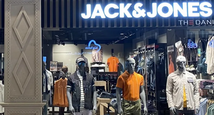Jack & Jones the official brand stores in the United States