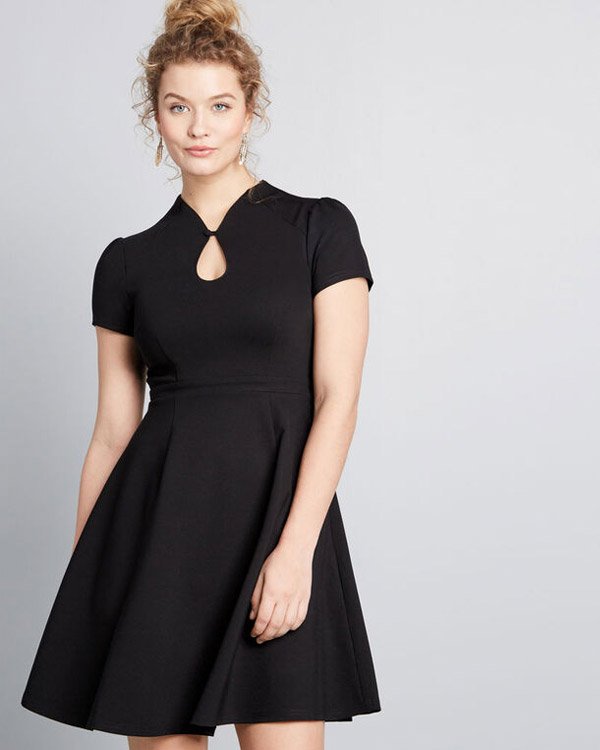 ModCloth Vintage-Inspired Black Frock ⋆ PlainTips.com ALT